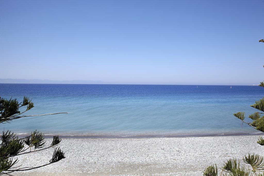 Sunshine Rhodes Hotel เอียลิซอส ภายนอก รูปภาพ